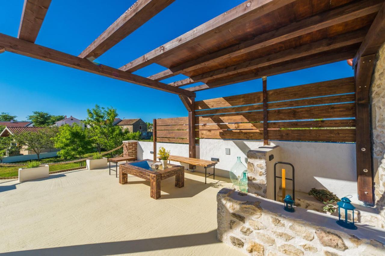 Villa Romantika Dalmacija 宁 外观 照片