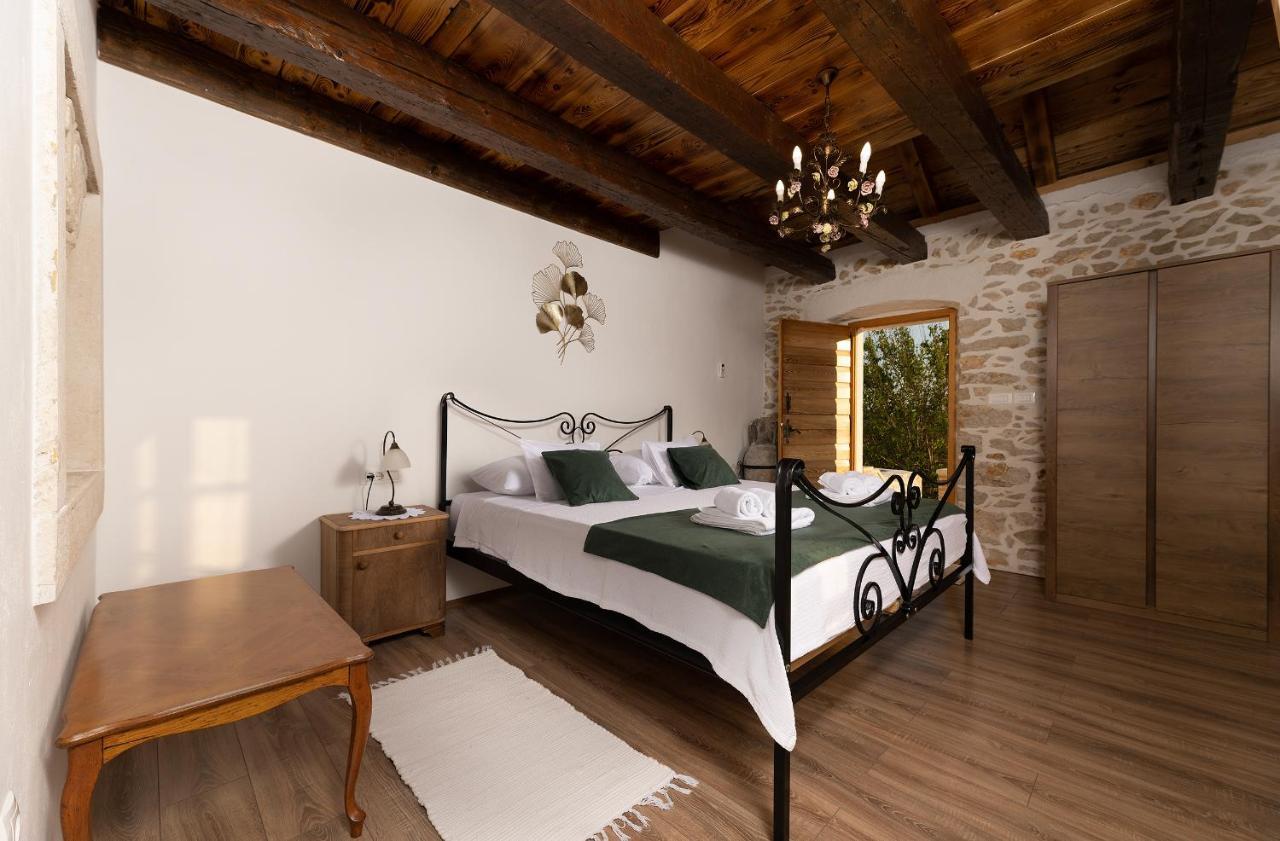 Villa Romantika Dalmacija 宁 外观 照片