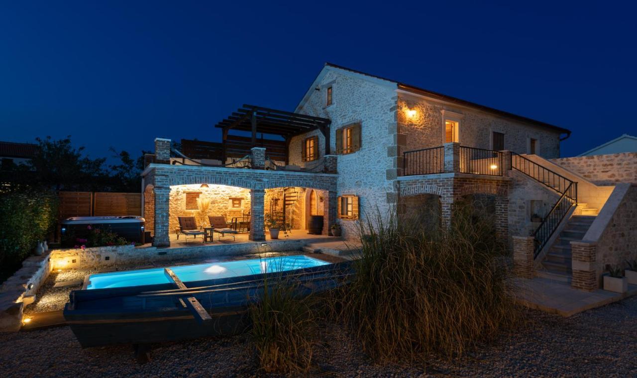 Villa Romantika Dalmacija 宁 外观 照片