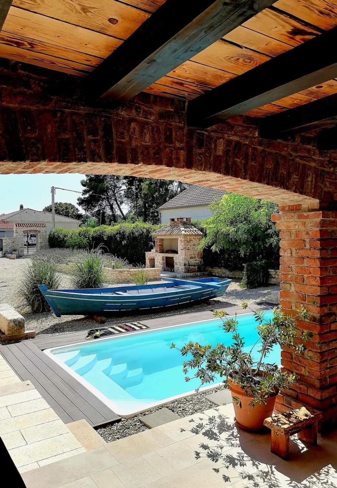 Villa Romantika Dalmacija 宁 外观 照片