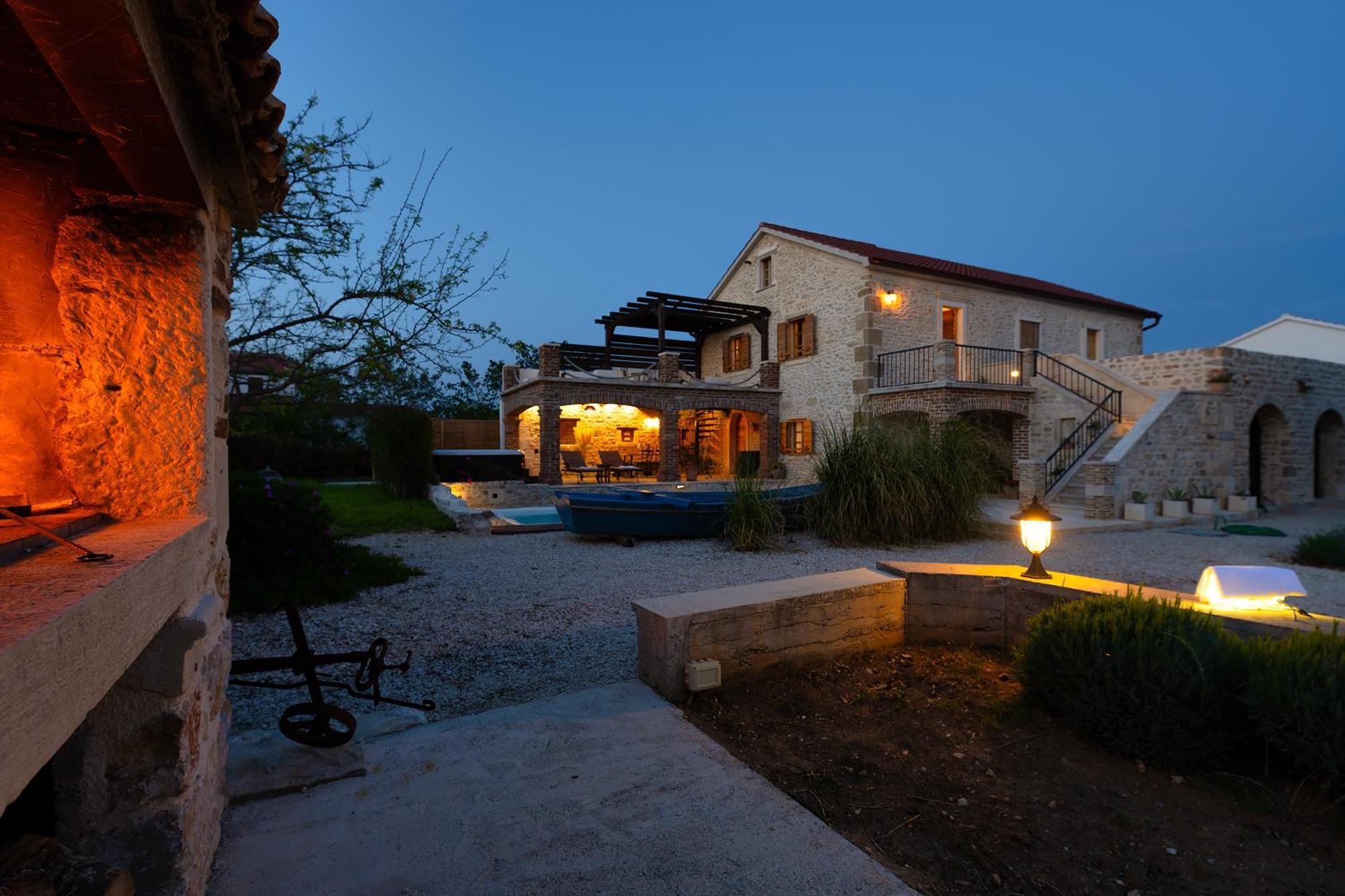 Villa Romantika Dalmacija 宁 外观 照片