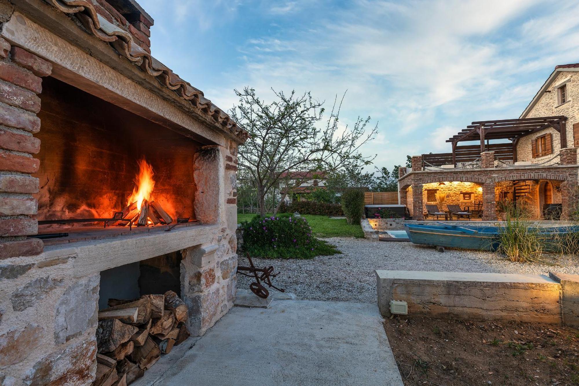 Villa Romantika Dalmacija 宁 外观 照片