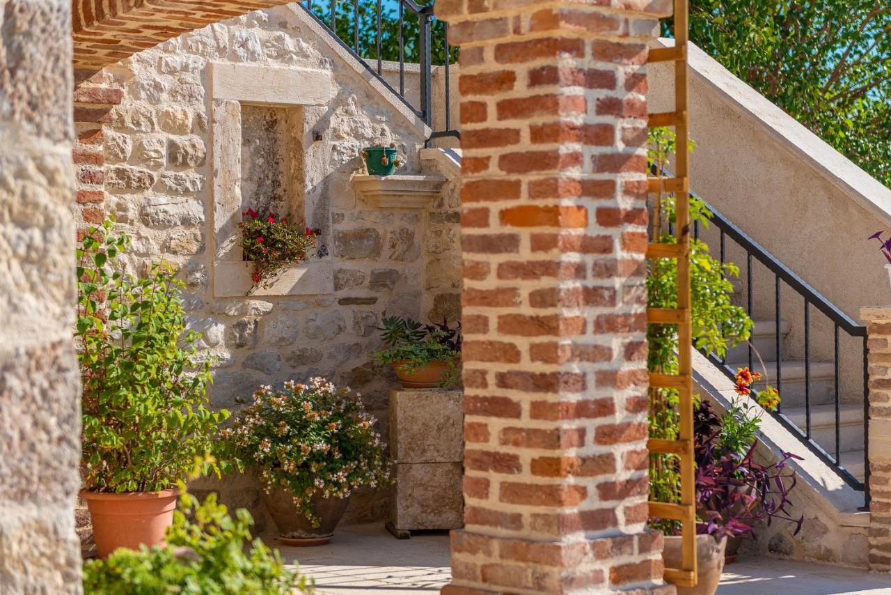 Villa Romantika Dalmacija 宁 外观 照片